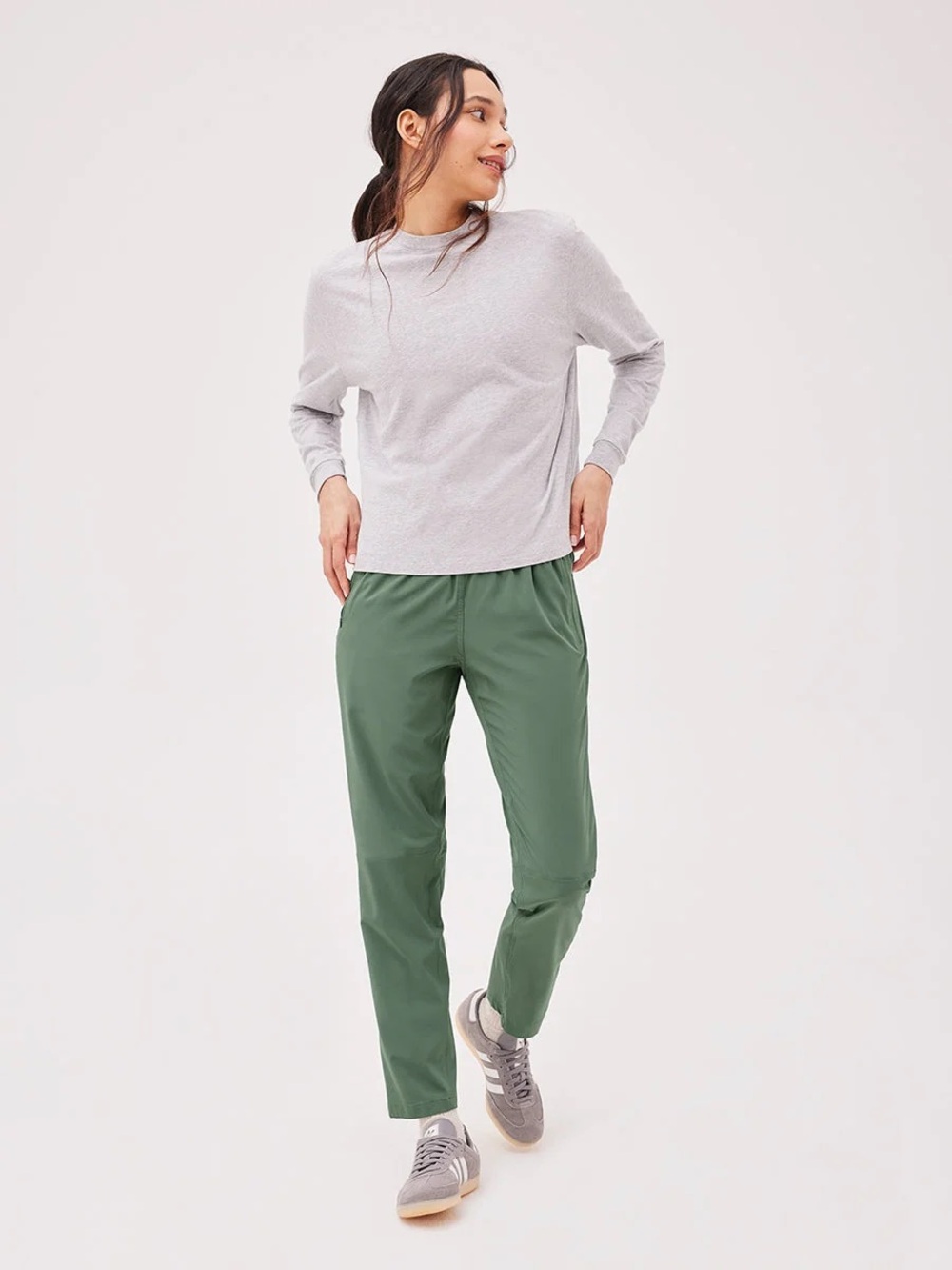 Outdoor voices Zephyr 29” pant - laurel wreath